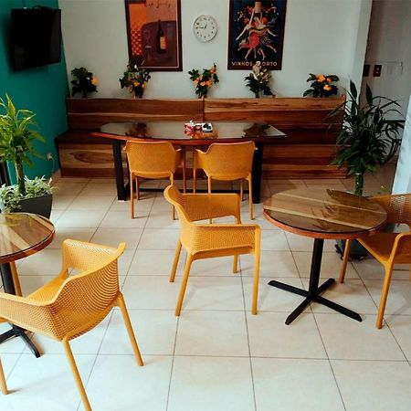 Trebol Amarillo Bed & Breakfast Escazú Exteriör bild