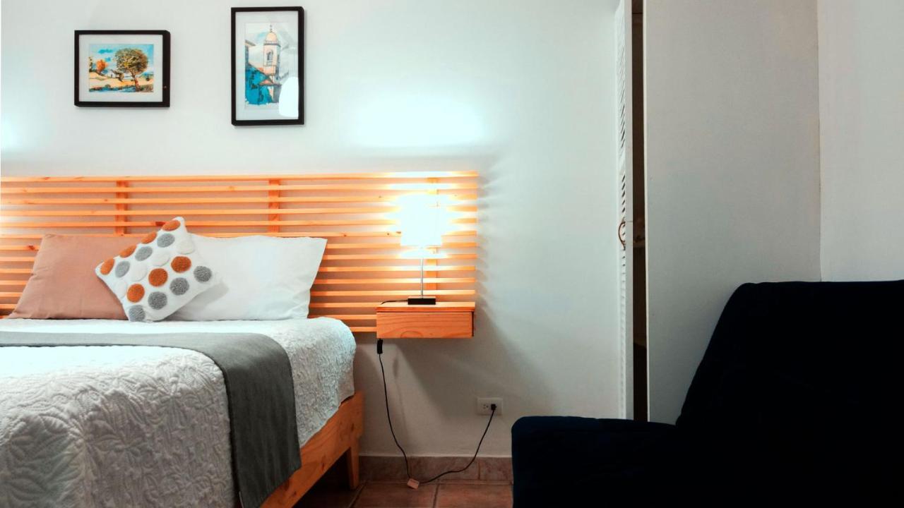 Trebol Amarillo Bed & Breakfast Escazú Exteriör bild