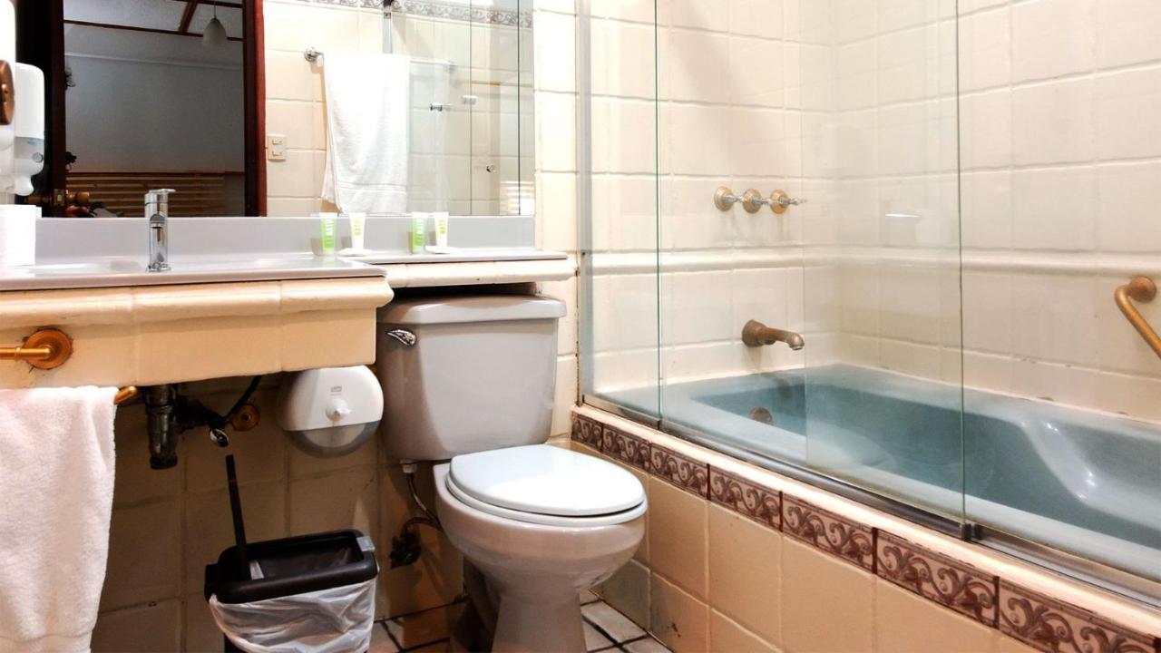 Trebol Amarillo Bed & Breakfast Escazú Exteriör bild